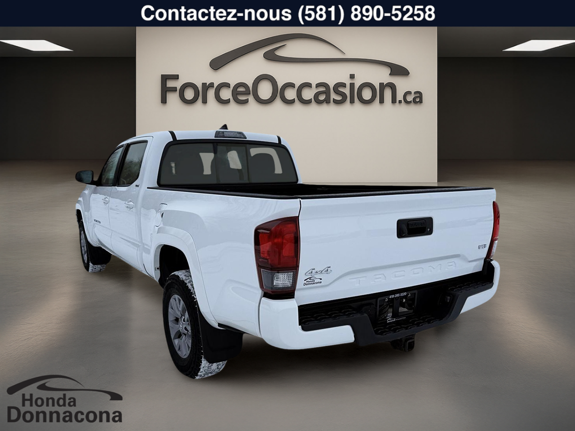 2019 Toyota Tacoma - Image 9