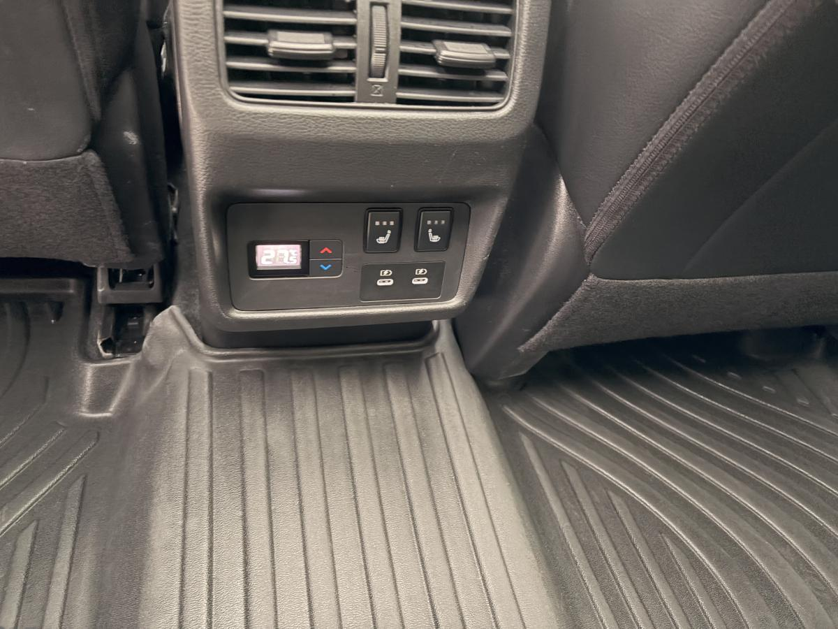 2024 Nissan Rogue - Image 11