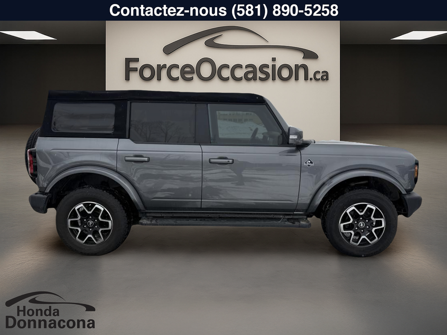 2022 Ford Bronco - Image 9