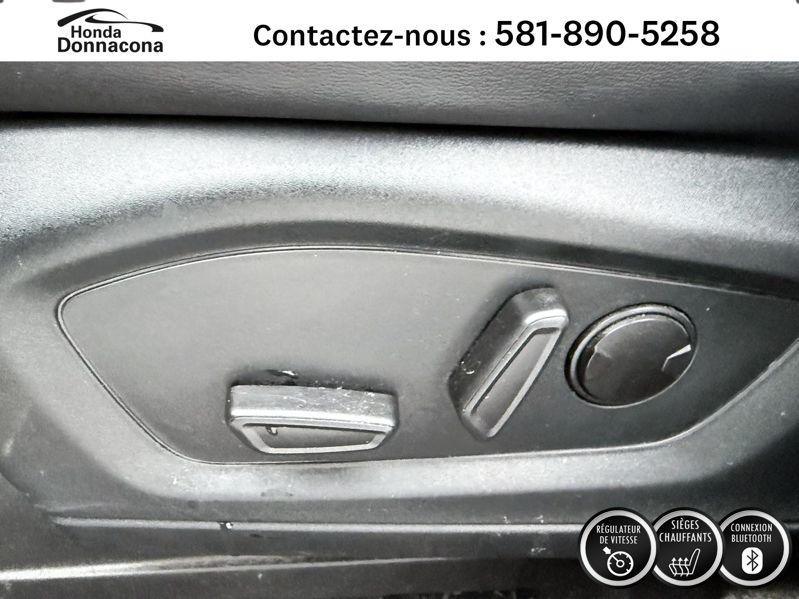 2022 Ford Explorer - Image 12