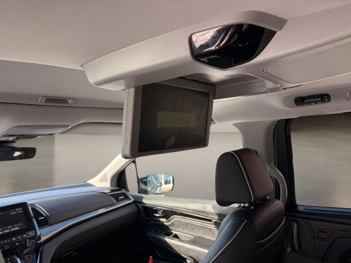 2024 Honda Odyssey - Image 12