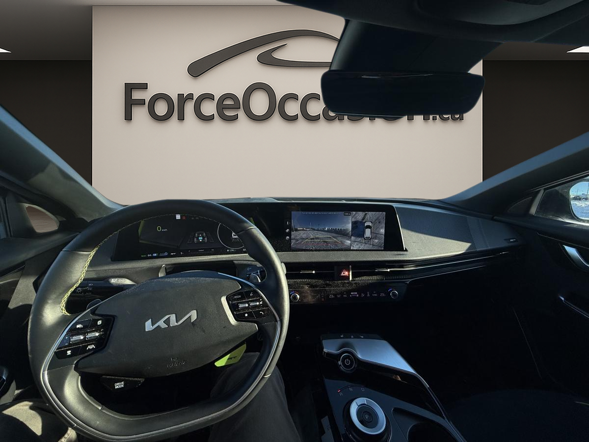 2024 Kia EV6 - Image 16