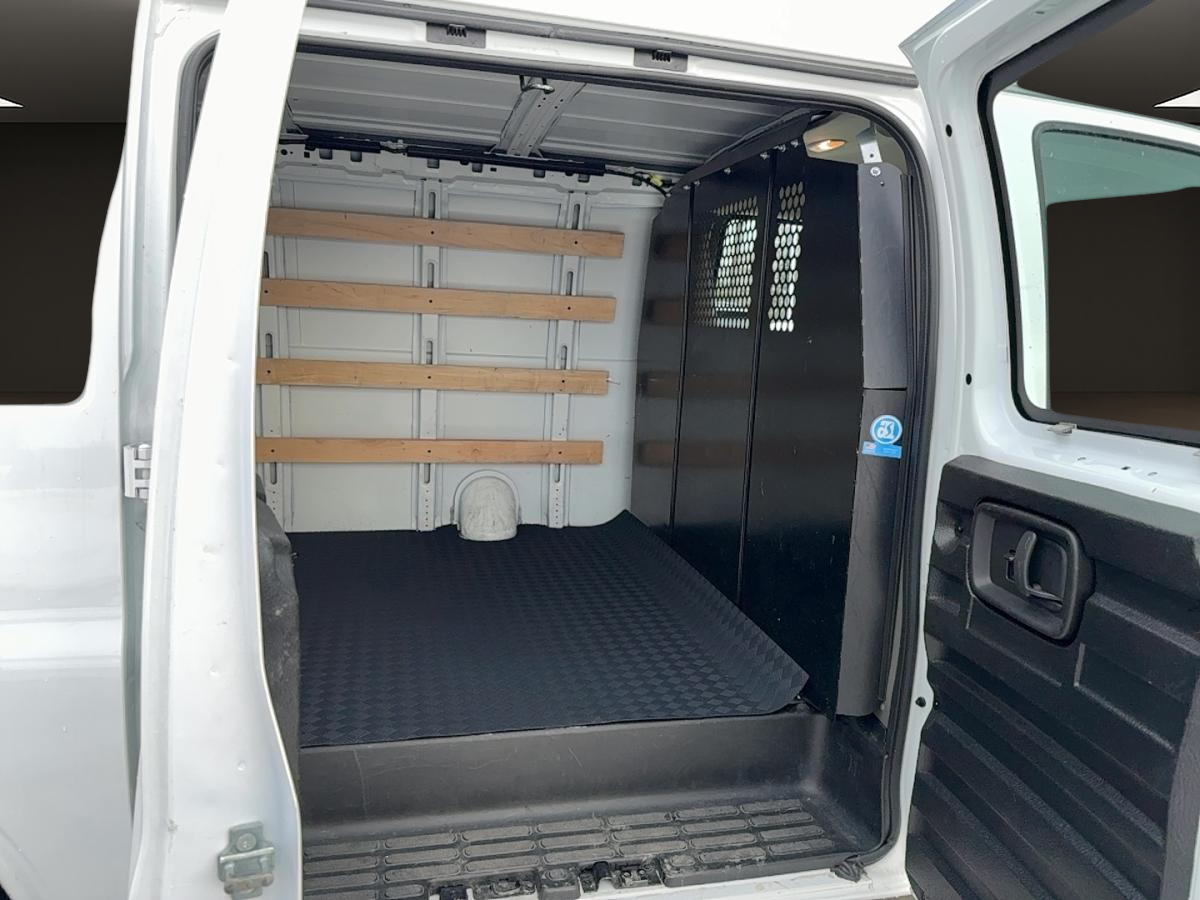 2024 Chevrolet Express Cargo Van - Image 15