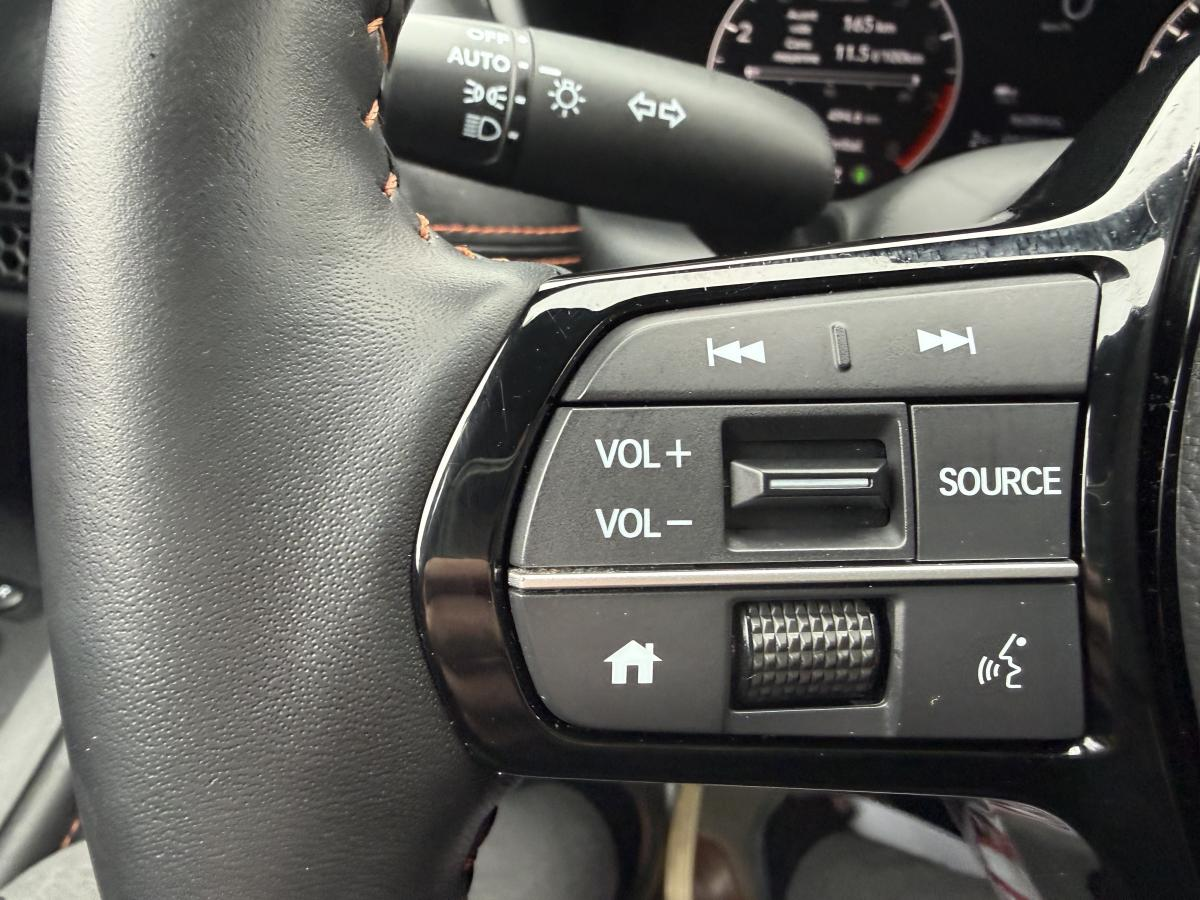 2025 Honda HR-V - Image 11