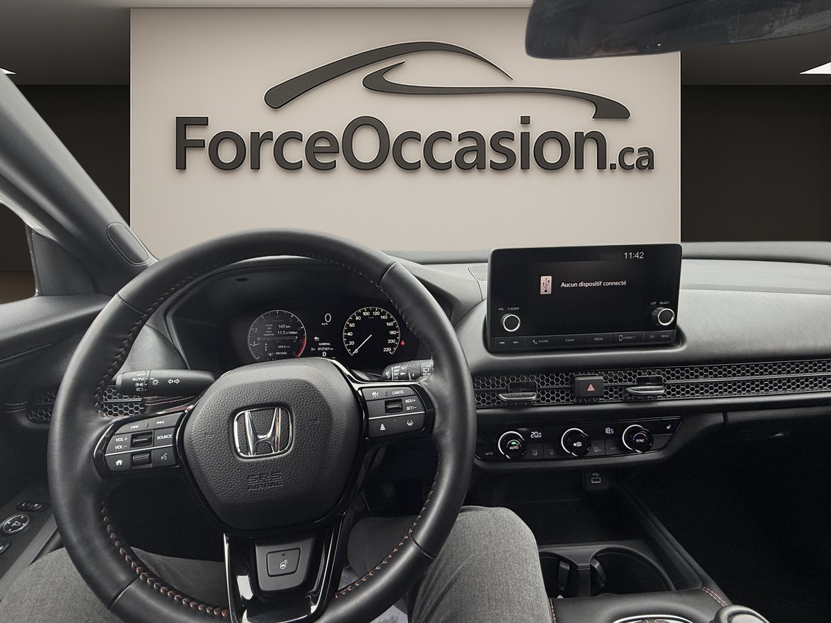 2025 Honda HR-V - Image 17