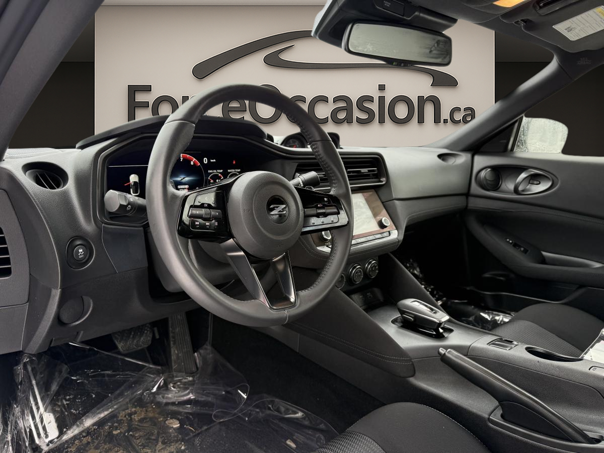 2024 Nissan Z - Image 7