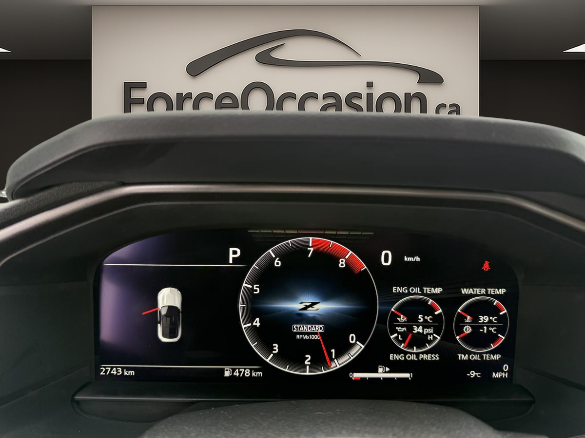 2024 Nissan Z - Image 10