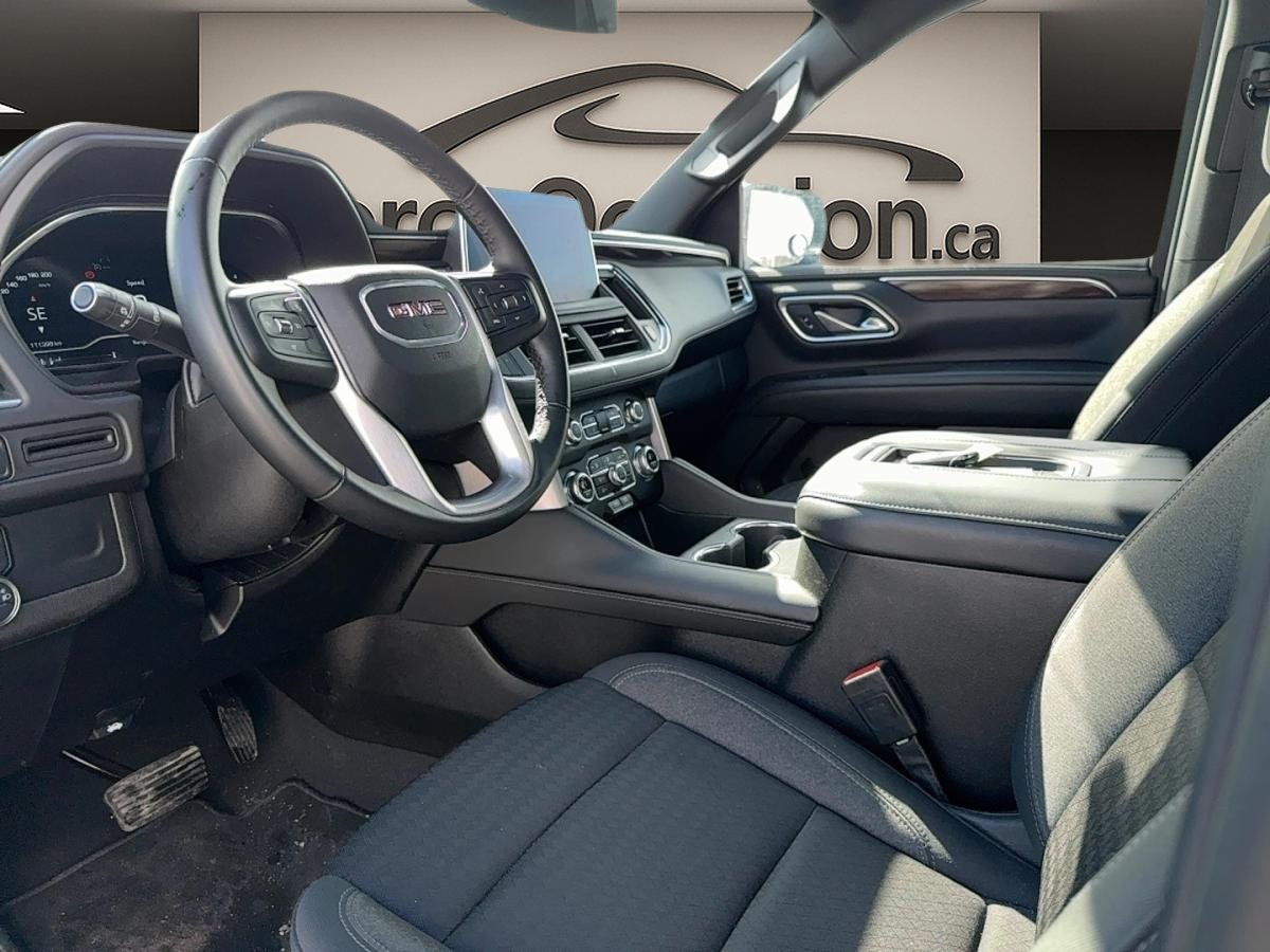 2024 GMC Yukon - Image 9