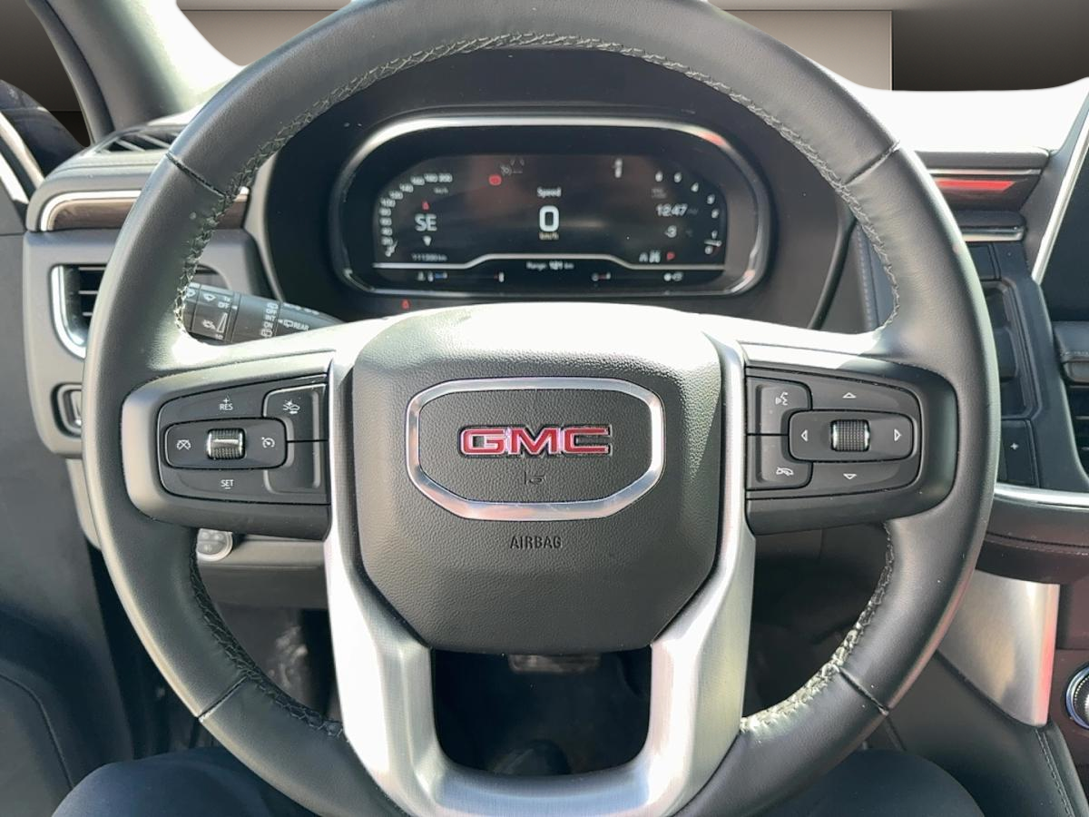 2024 GMC Yukon - Image 16