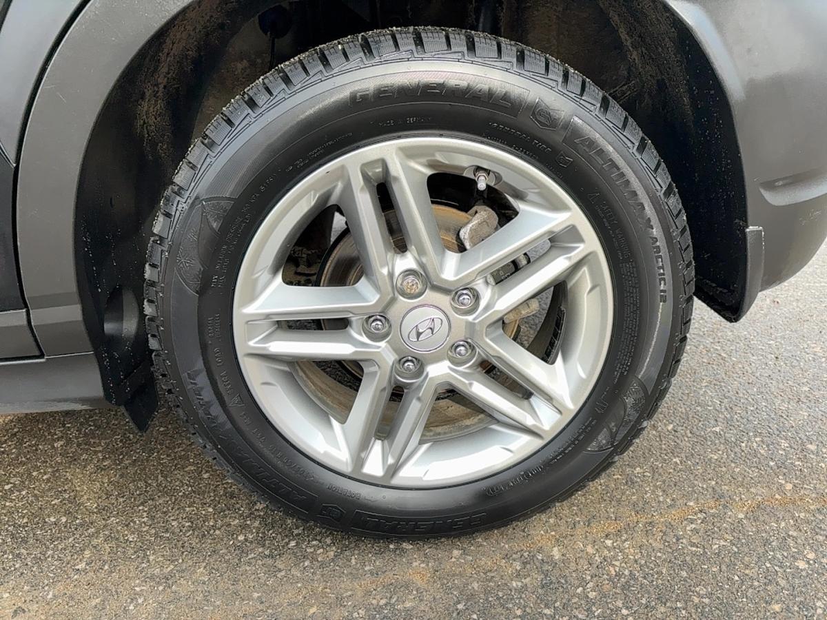 2023 Hyundai Kona - Image 6