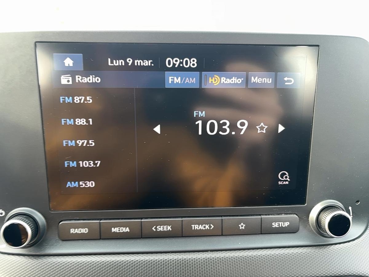 2023 Hyundai Kona - Image 11