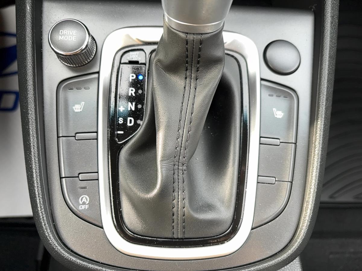 2023 Hyundai Kona - Image 15