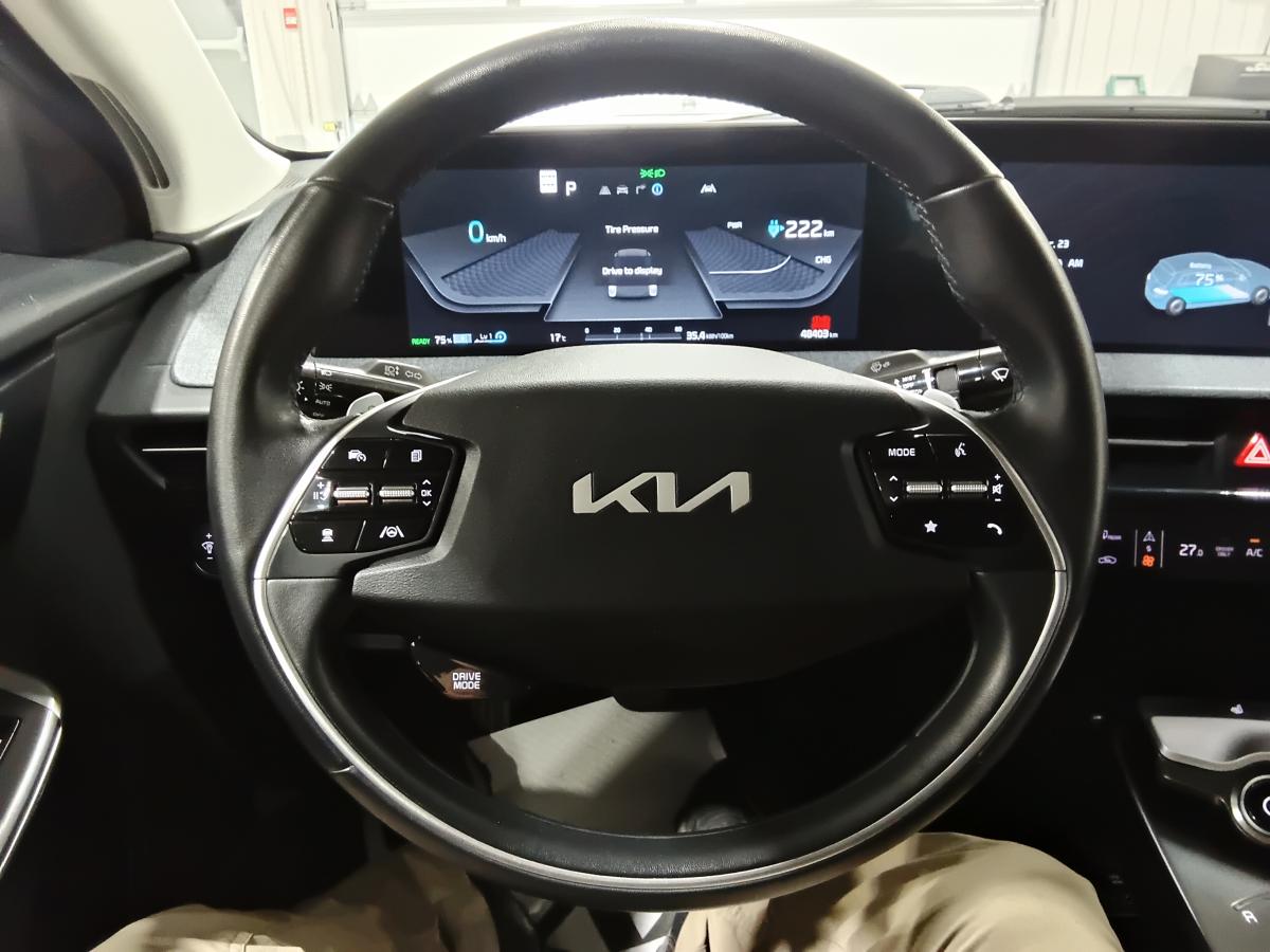 2023 Kia EV6 - Image 19