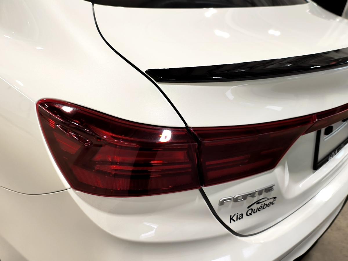 2023 Kia Forte - Image 12