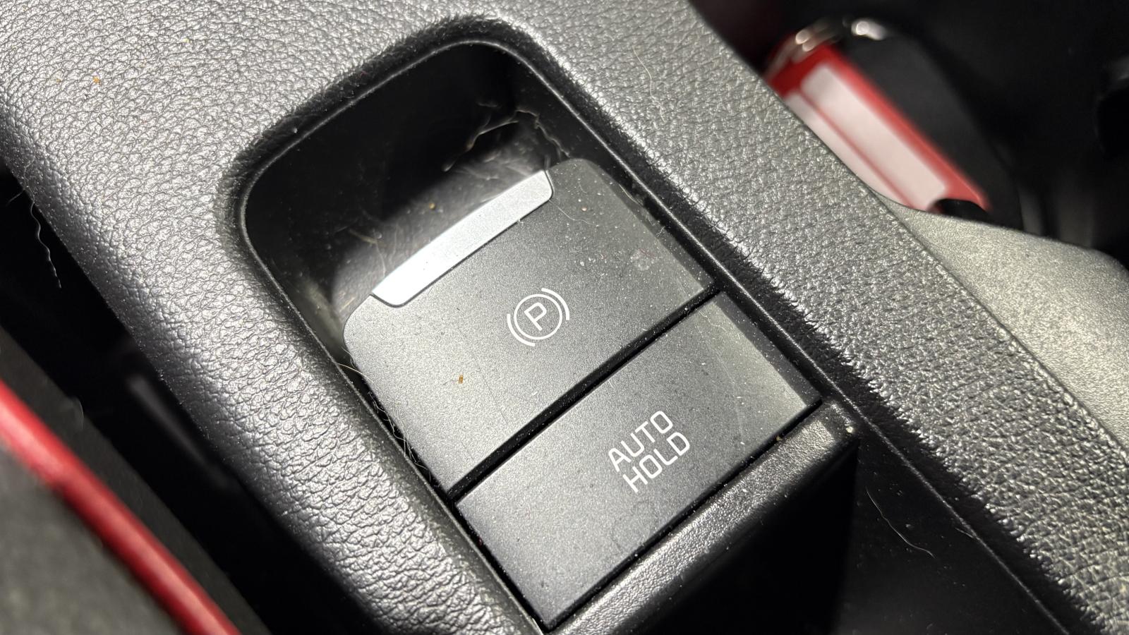 2023 Kia Forte - Image 35