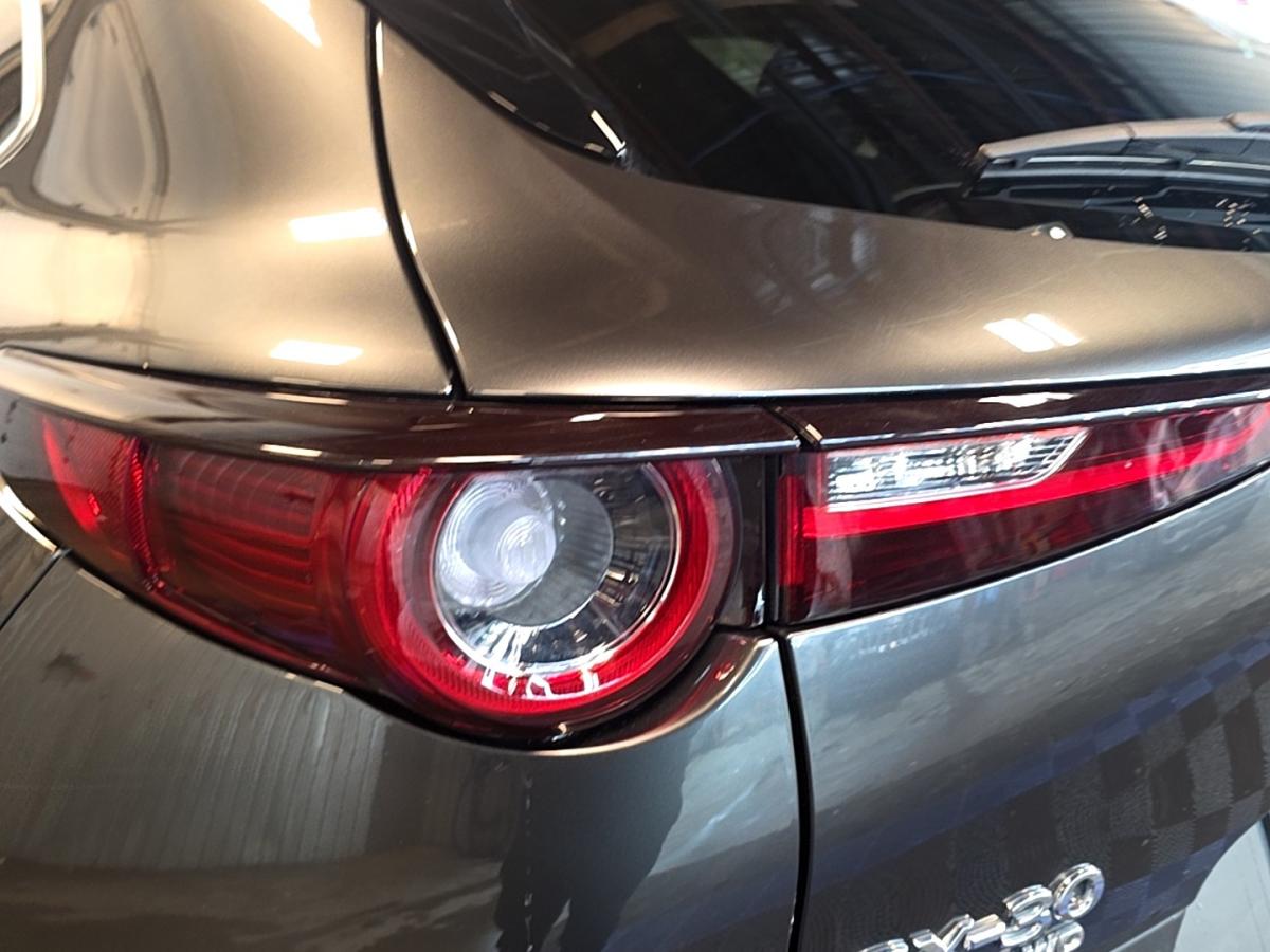 2022 Mazda CX-30 - Image 12