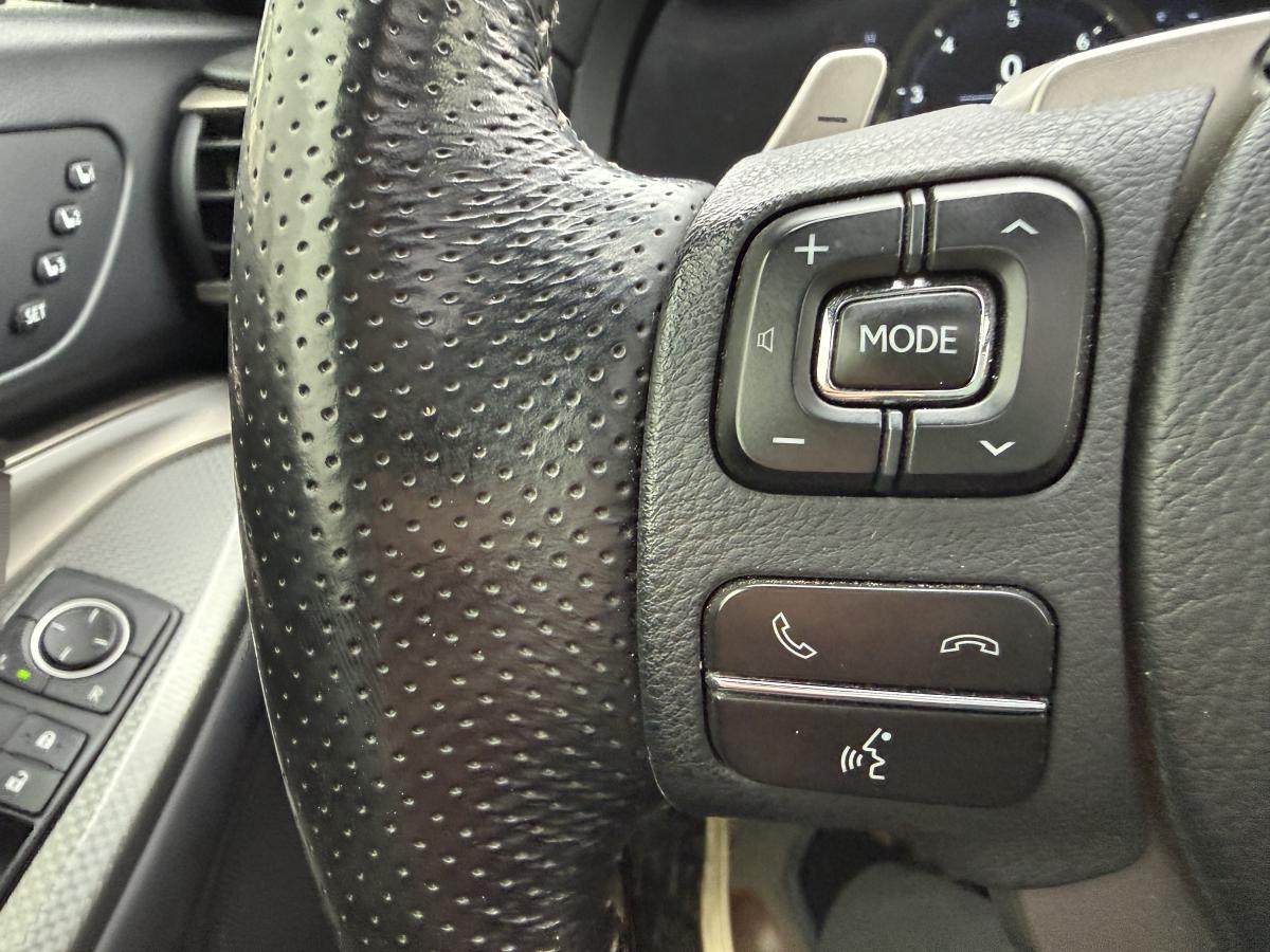 2018 Lexus RC 300 - Image 10