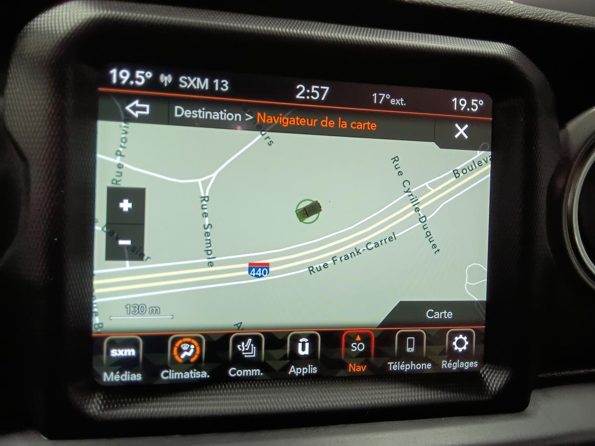 2022 Jeep Wrangler 4xe - Image 19