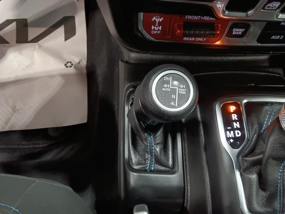 2022 Jeep Wrangler 4xe - Image 23