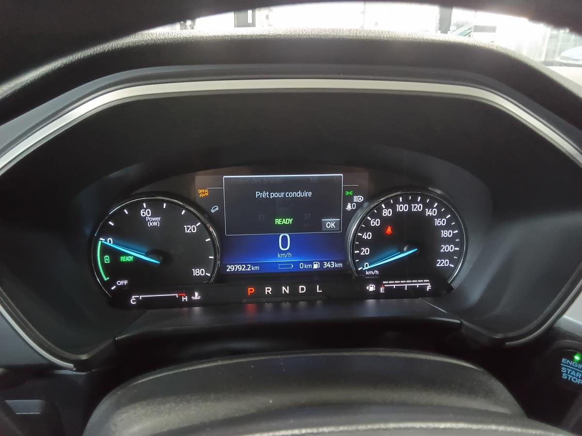 2021 Ford Escape - Image 16