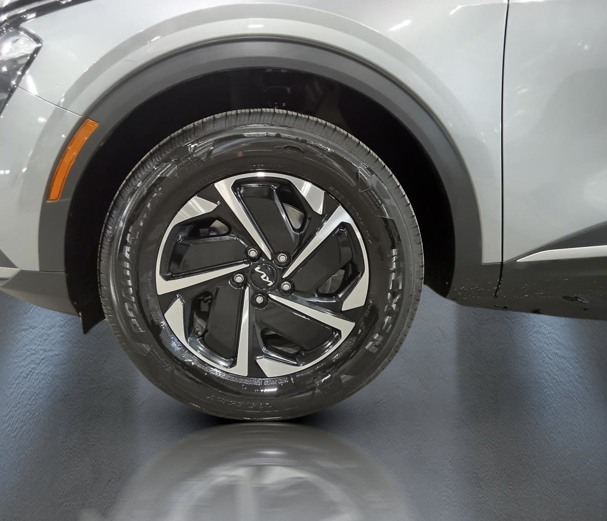 2023 Kia Sportage - Image 6