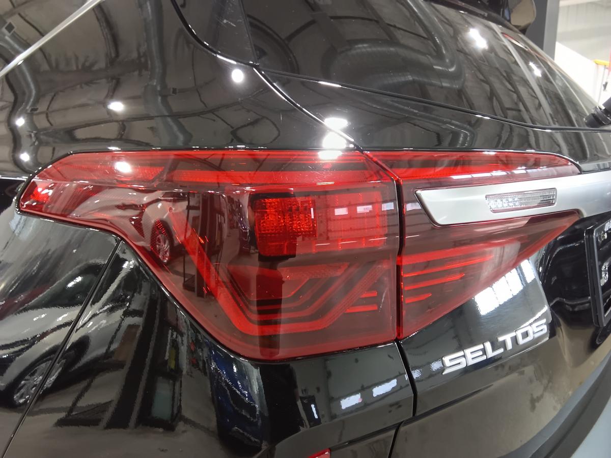 2023 Kia Seltos - Image 12