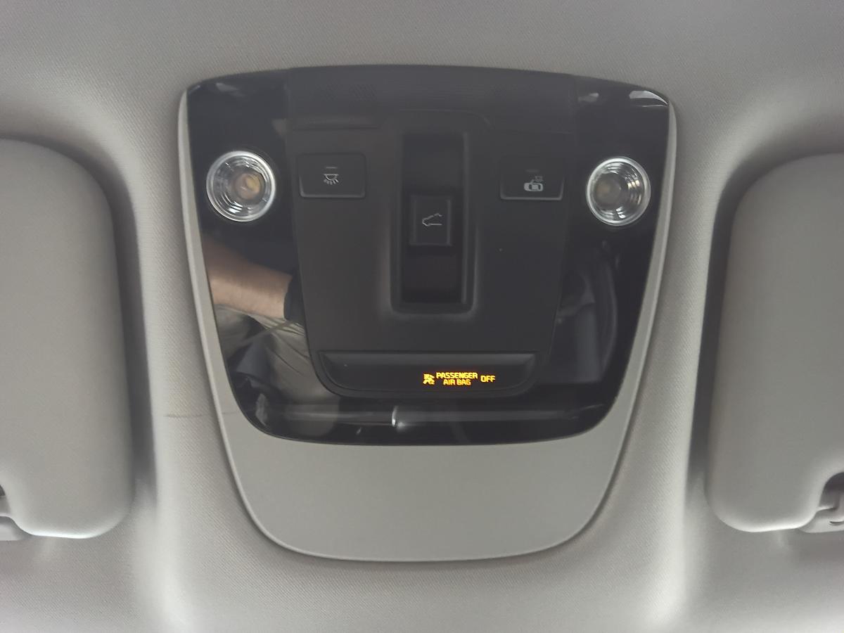 2023 Kia Seltos - Image 28