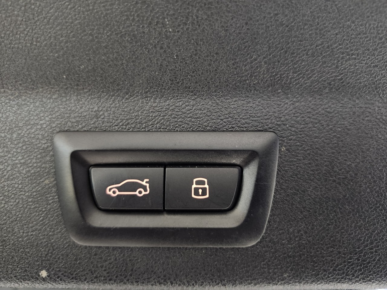 2023 BMW X3 - Image 7