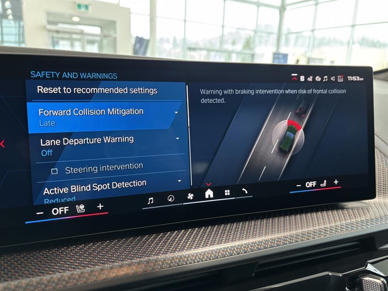 2026 BMW XM - Image 6