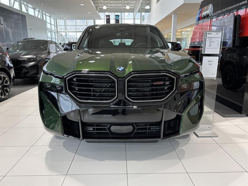 2026 BMW XM - Image 8