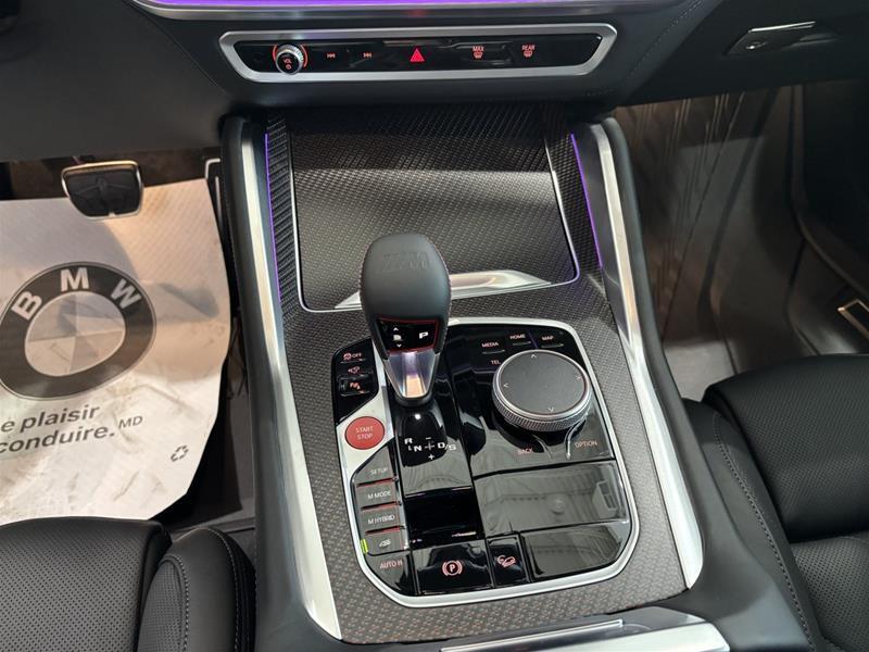 2026 BMW XM - Image 12