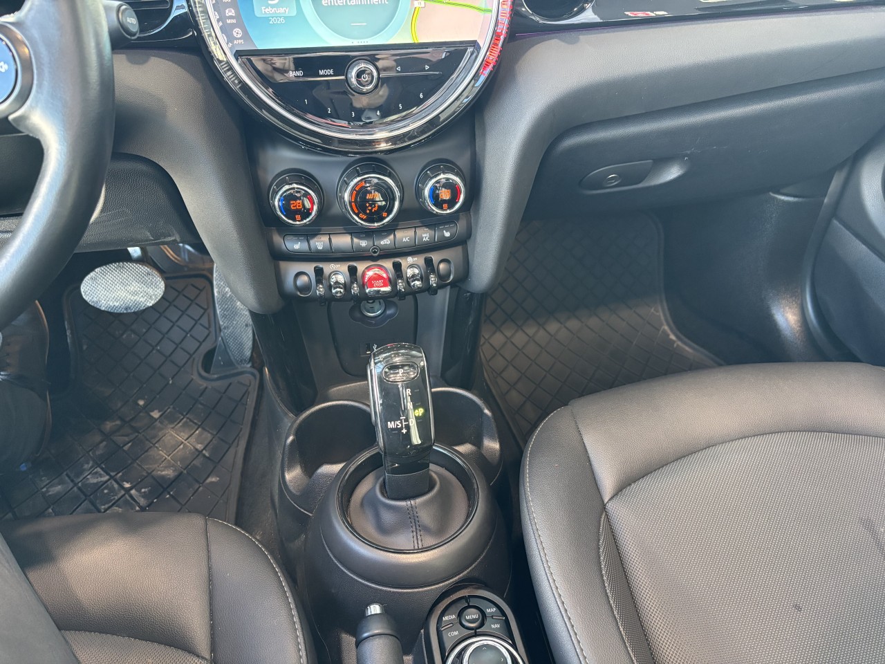 2024 Mini Cooper - Image 15