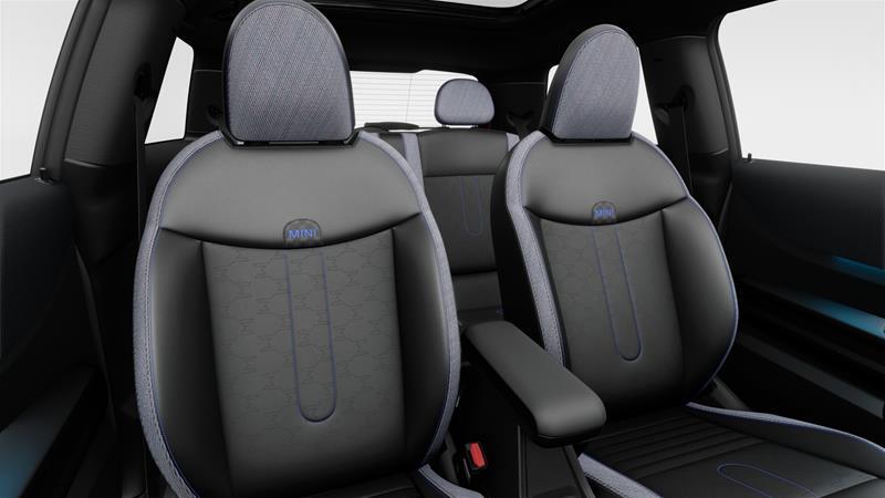 2026 MINI 3 Door - Image 11