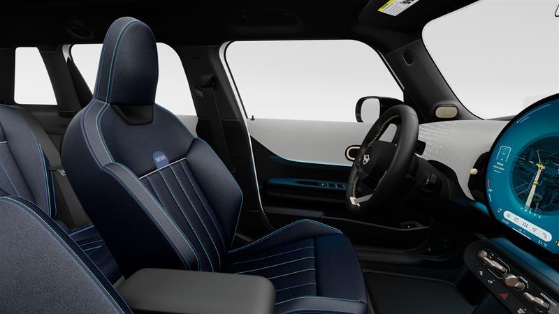 2026 MINI 5 Door - Image 9