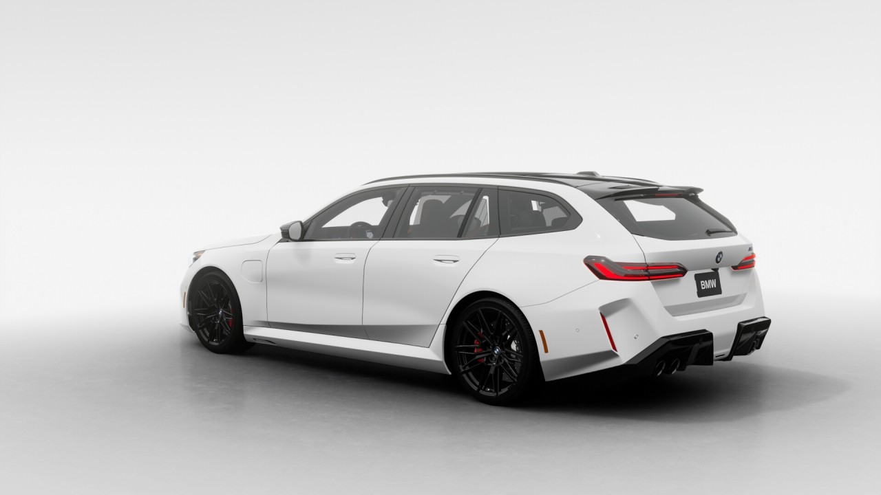 2027 BMW M5 - Image 2