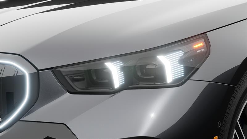 2026 BMW 550e - Image 5