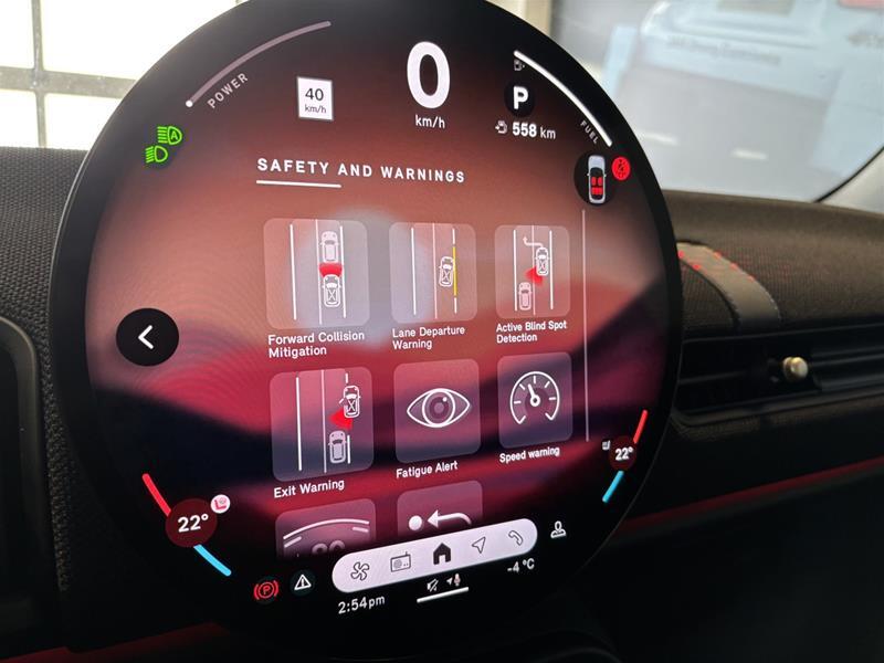 2026 MINI 5 Door - Image 19