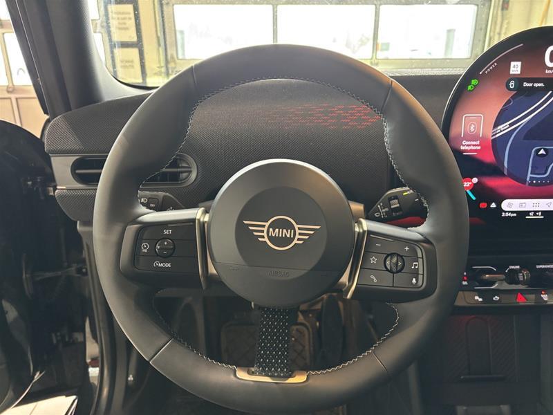 2026 MINI 5 Door - Image 21