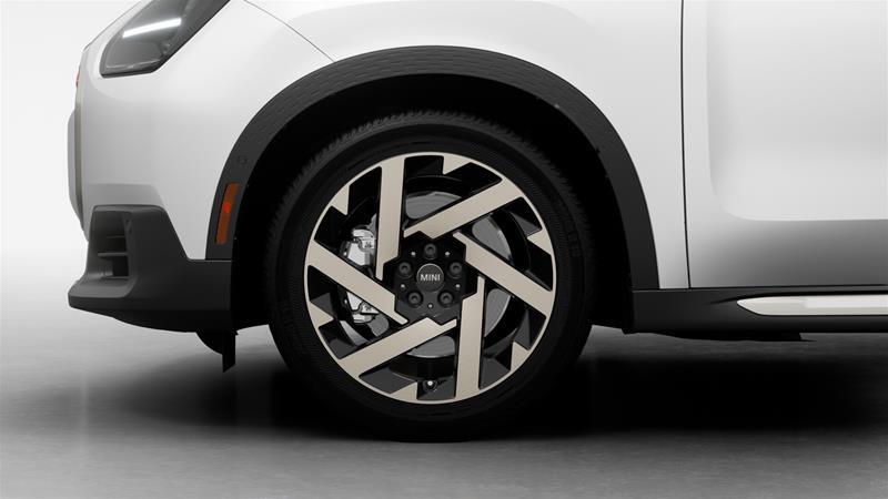 2026 MINI Countryman - Image 7