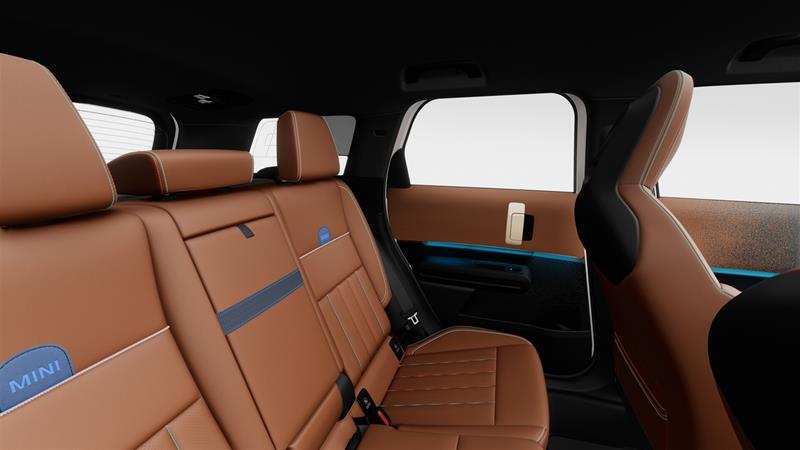 2026 MINI Countryman - Image 12