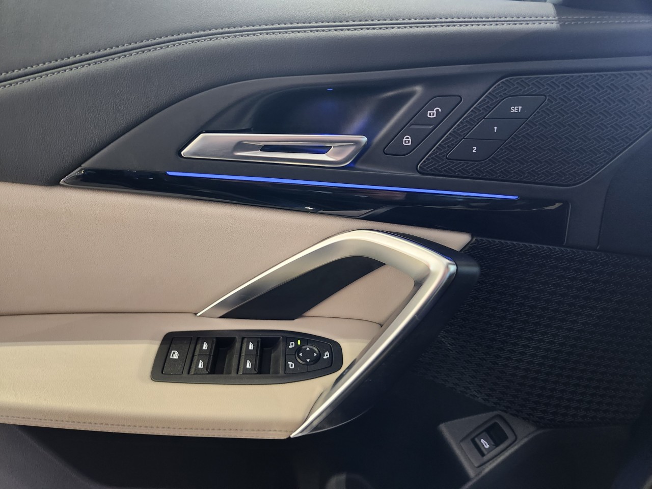 2023 BMW X1 - Image 21