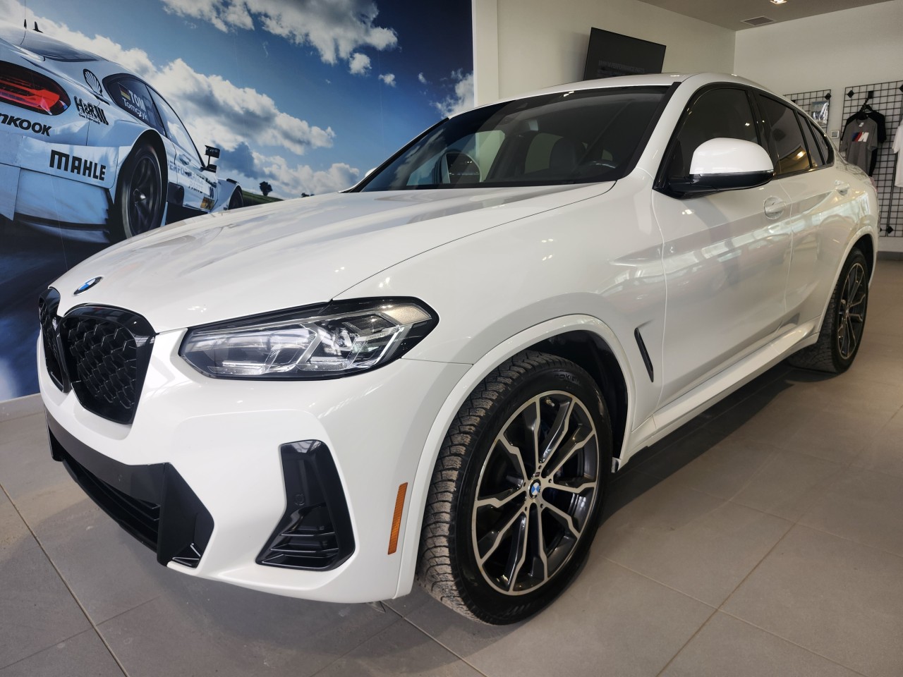 2022 BMW X4