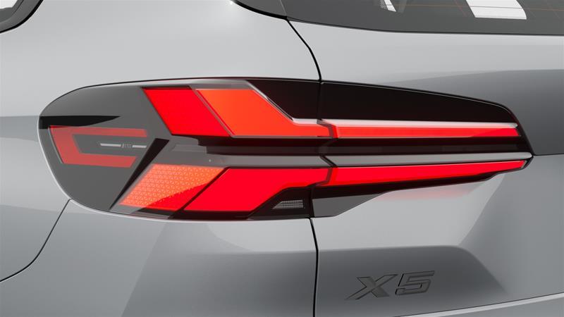 2026 BMW X5 - Image 8
