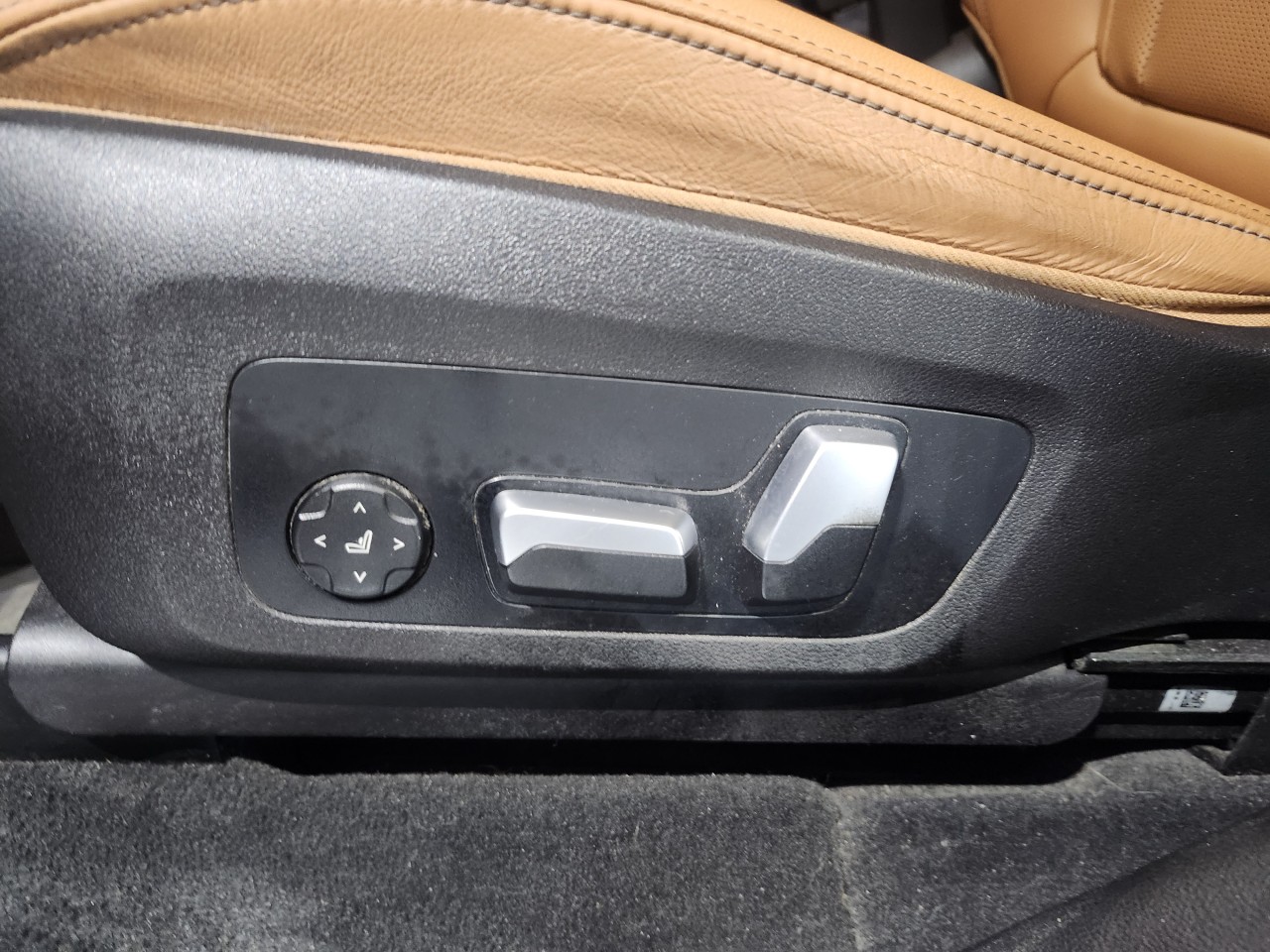 2023 BMW X3 - Image 13