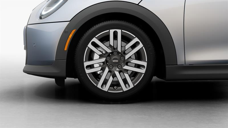 2026 MINI Convertible - Image 21