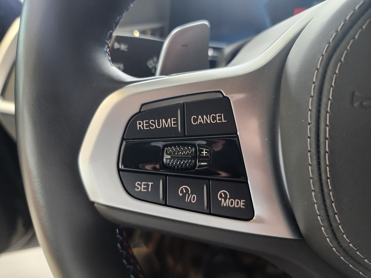 2025 BMW X5 - Image 16