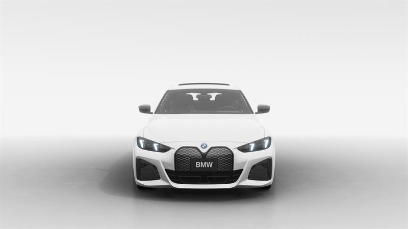 2025 BMW i4 - Image 21