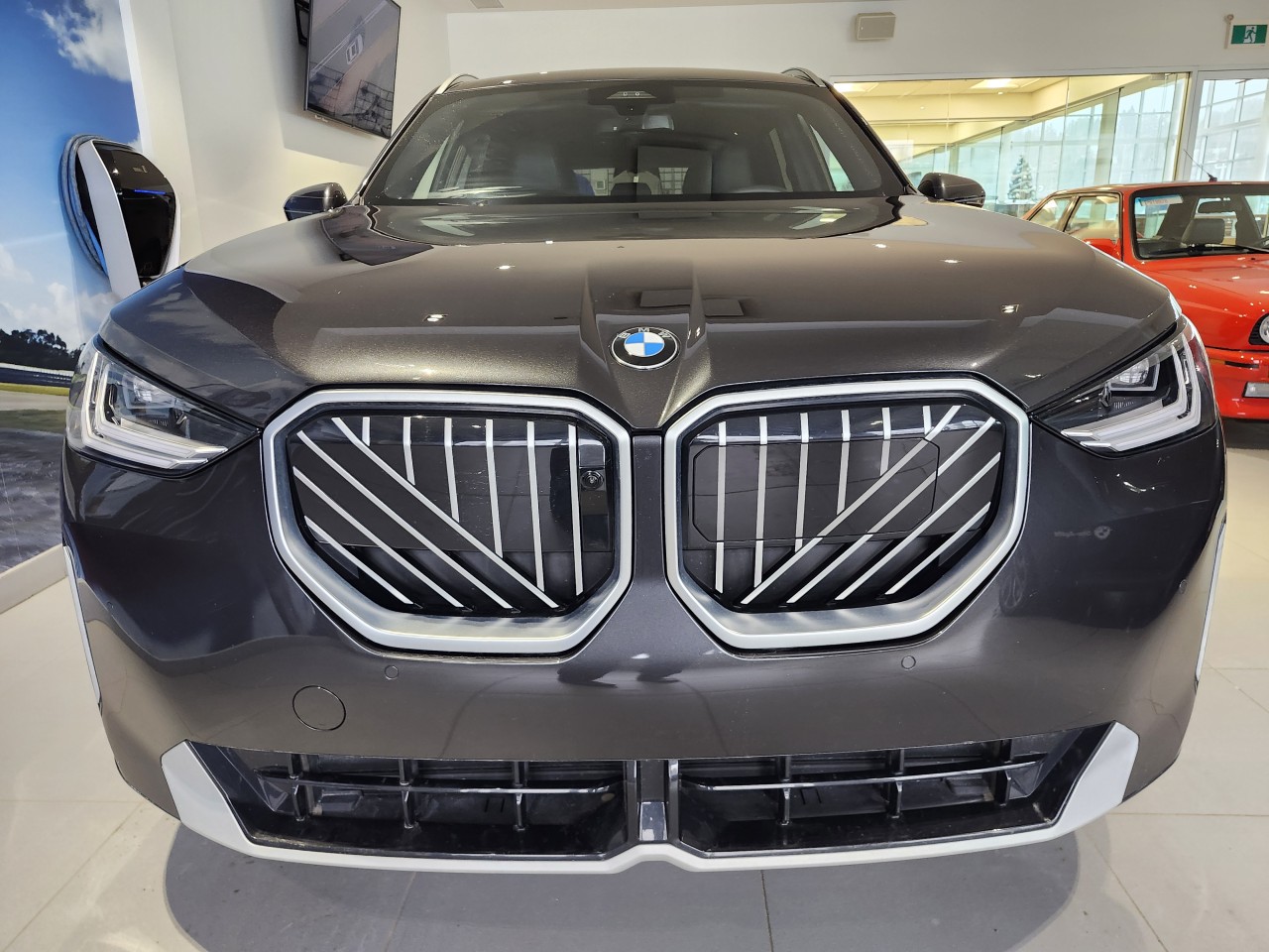 2025 BMW X3 - Image 10