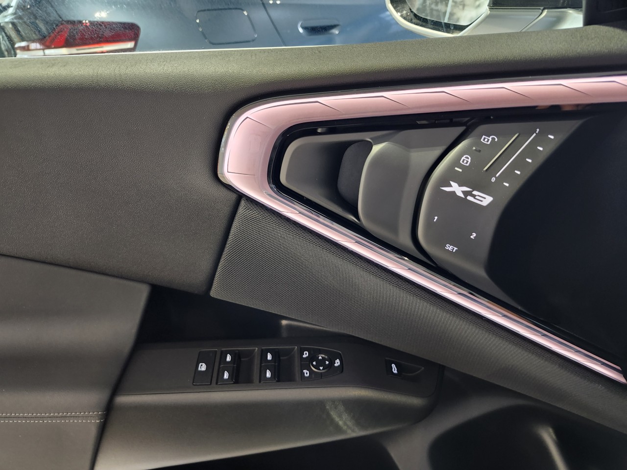 2025 BMW X3 - Image 24