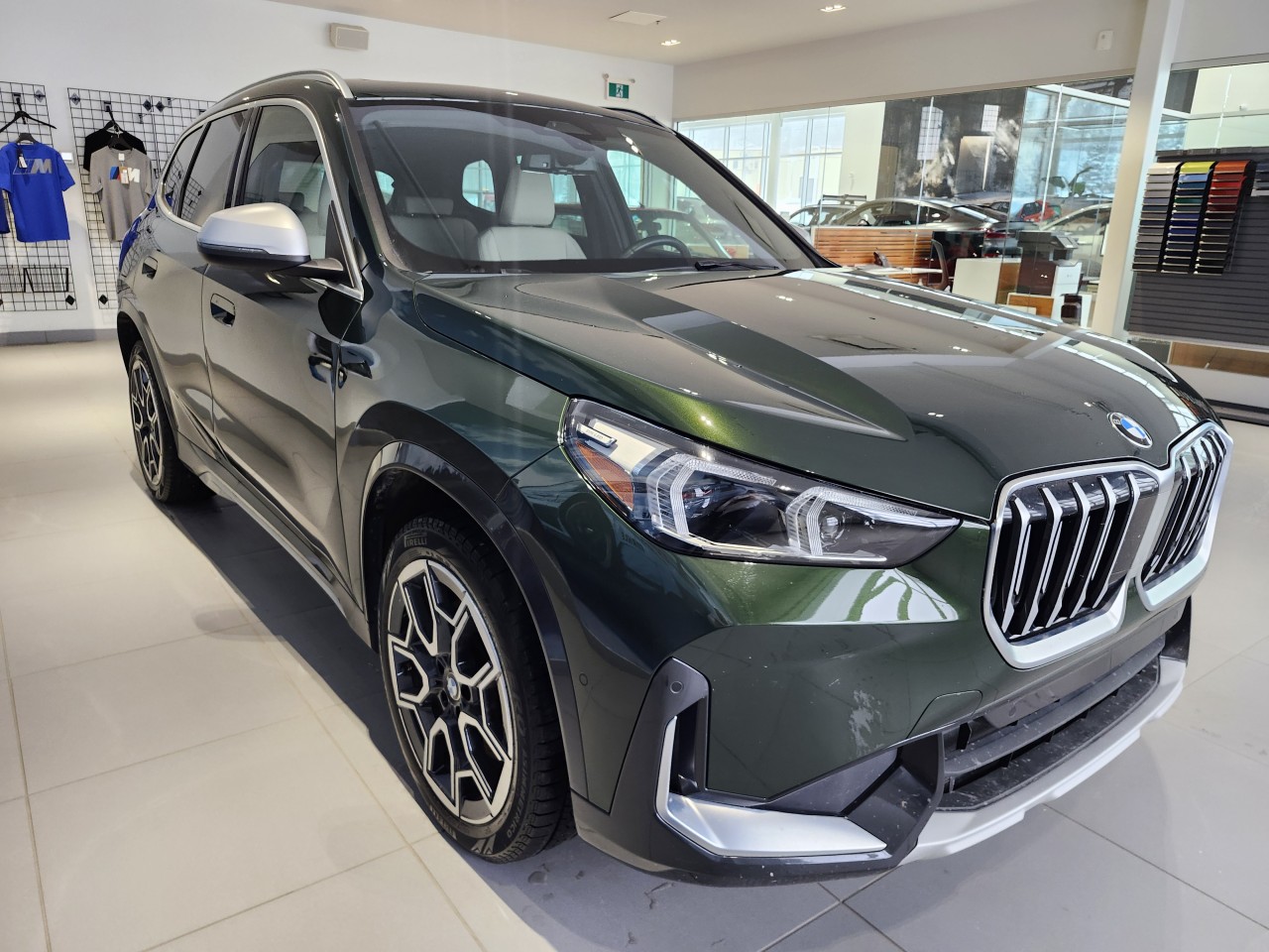 2023 BMW X1 - Image 8